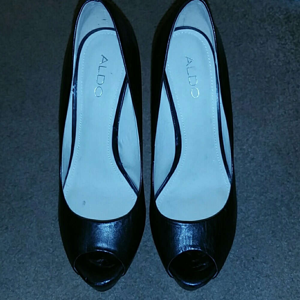 ALDO PEEP TOE PUMPS